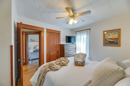 Lovely Hammondsport Home, Walk to Keuka Lake! - Parvekkeita