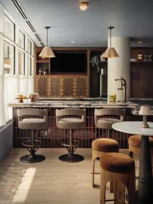 The Code Hotel - Homestays