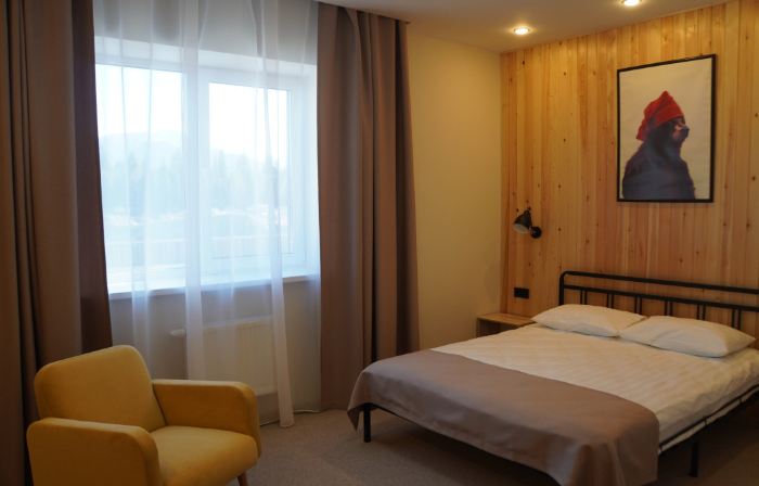 Bazovy Lager Snezhny Potok Hotel