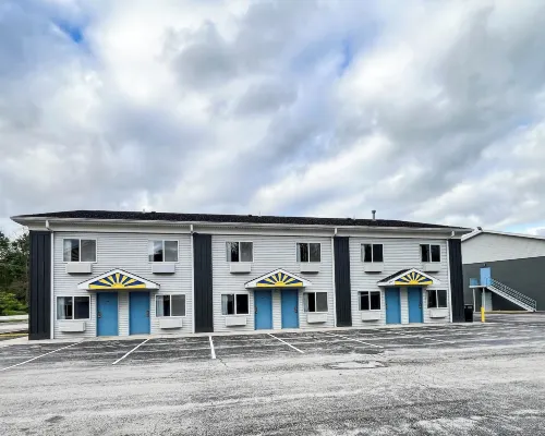 Motel 6 Tiffin, OH Hotels in Seneca County