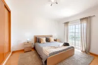 7min to the beach & 23min to Lisbon city, offering convenience & coastal charm
