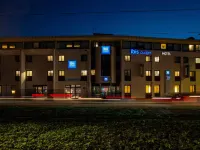 ibis budget Avignon Centre Hotels near Avignon Central Station