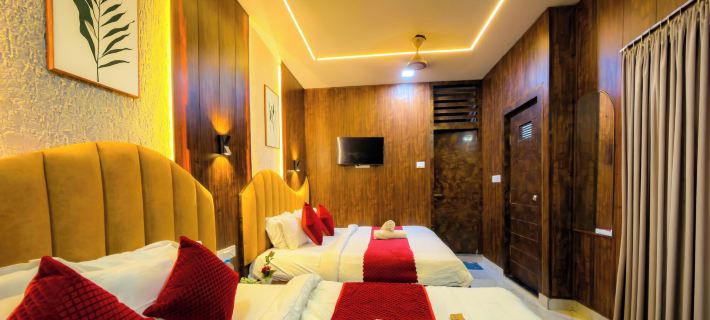 Guruvayur Dham Hotels in Mathura
