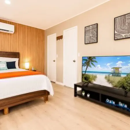 Modern Studio Private Parking Near Beach
