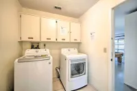 ~ 5 Mi to Theme Parks: Kissimmee Home w/ Pool - Country Houses
