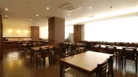 AB Hotel Komaki - sarapan