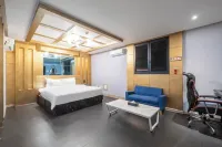 Drapa Hotel Cheonan - Gym