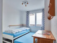 Cozy Apartment with Lake View for 6 Guests - Balkon