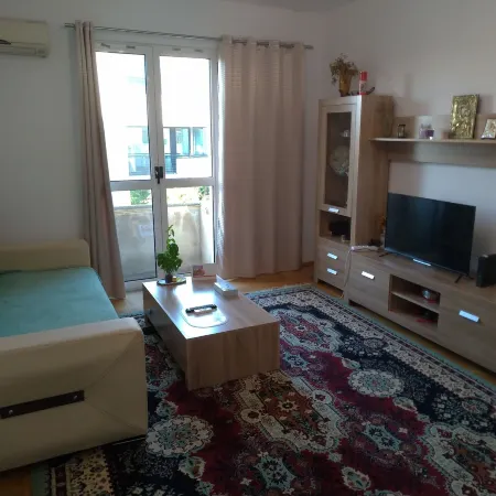 Apartment 3 Rooms, Nearby Casino, Cliff, Port, Aquarium, Beach, Ovidius Square