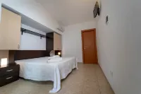 Melograno Holiday Home with Swimming Pool and Private Beach - Afhentnings-/afleveringstjenester