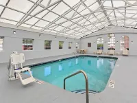 Comfort Inn & Suites FtJackson Maingate Hotel berhampiran Kubu Jackson