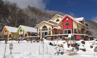 Inje Gombaeryeonggilseop Green Narae Pension