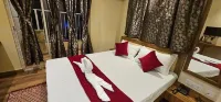 Dream Hotel - parking