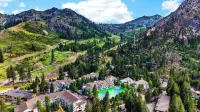 Tram Condo by Avantstay Walk to Lifts + Kt-22 Views Olympic Valley - Balkoner