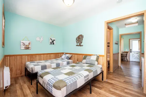 Wildlife Prairie Park - Homestays