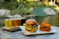 Hotel Fera Anaheim, a DoubleTree by Hilton - sarapan