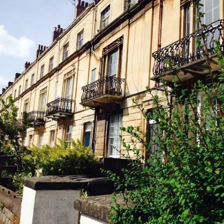 No 3 Georgian Shared House \- by Clifton Short Lets