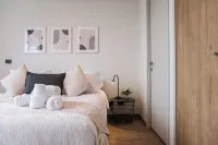 Beautiful Apt in Las Condes with Pool - 2-Sterne