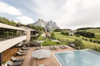 Hotel Alpenflora - parking