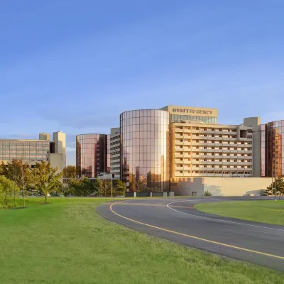 Hyatt Regency O'Hare Chicago ローズモント劇場周辺のホテル