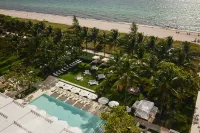 Four Seasons Hotel at the Surf Club, Surfside, Florida - Beach