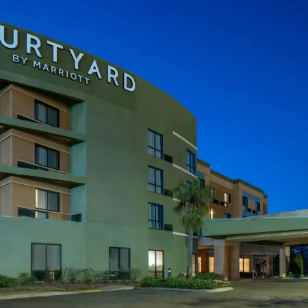 Courtyard Jackson Airport/Pearl