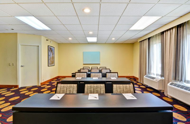 Hampton Inn Cincinnati-Airport South photo 4