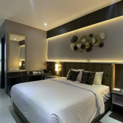Collection O Hartika Syariah Hotels near Hutan Kota Bekasi