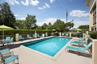 Hampton Inn Richmond-North/Ashland - 2-Star