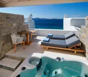 Mykonos Grand Hotel & Resort - Hot Tub