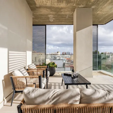 Yamas Urban Living Sequoia Residence