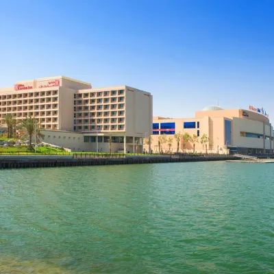 هيلتون جاردن إن رأس الخيمة Hotels near مسجد العبدولي