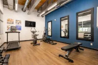 Quality Inn & Conference Centre Kingston Central - Gym