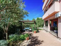 Apartment in Starigrad Near the Sea - 3-Star
