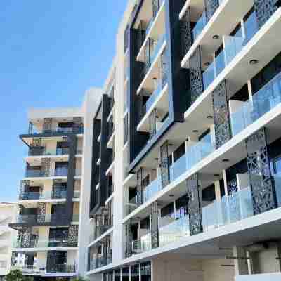 Vanilla Homes Premium 2BR in Masdar City Hotel Exterior