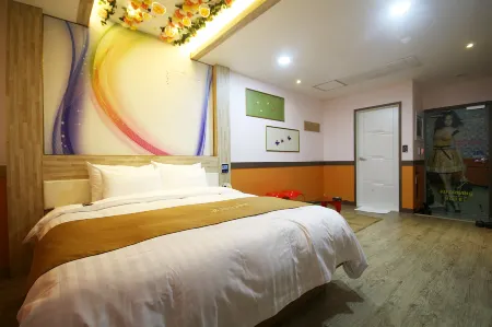 Jindo JD Self Check-in Motel Отели рядом с достопримечательностью «Jindo Mysterious Sea Route»