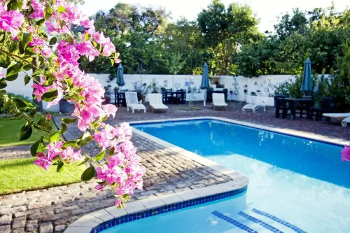 Camdeboo Cottages - 3-Star