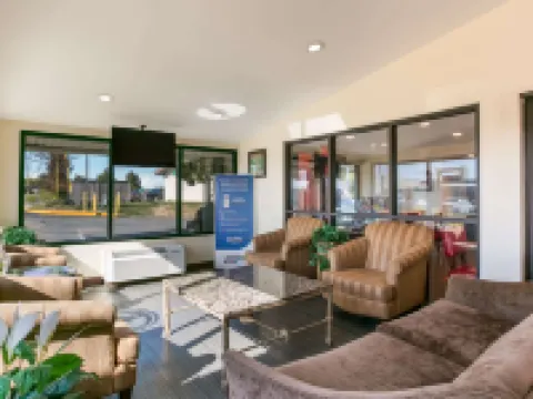 菲德里克I-70伊克諾旅館 菲德里克酒店