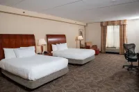 Hilton Garden Inn Erie - Pools