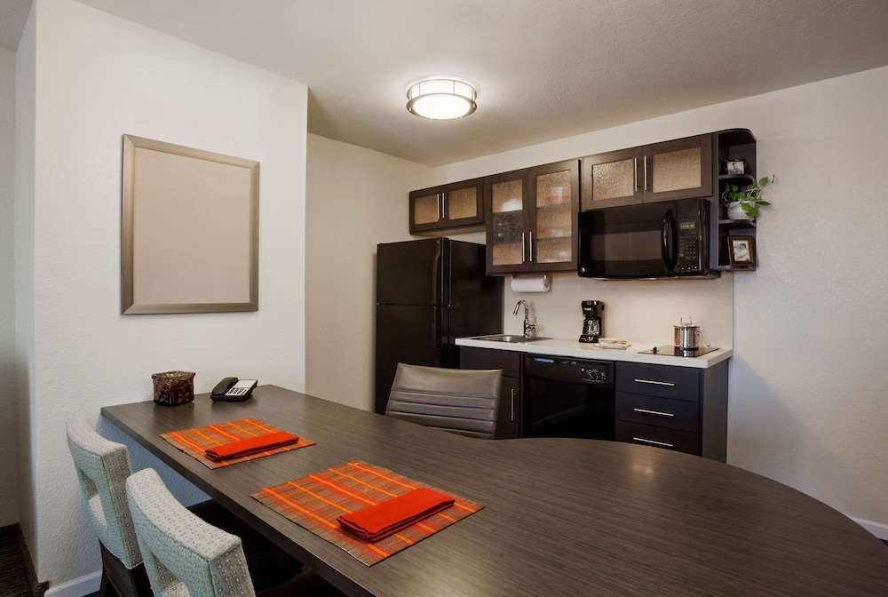 Sonesta Simply Suites Dallas Richardson