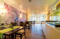 Hotel Zum Kuhhirten Hotels in Leeste