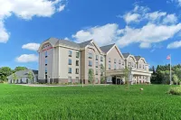 Hampton Inn & Suites Cazenovia - parking
