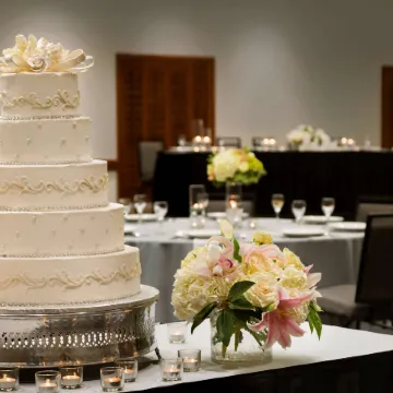 Embassy Suites by Hilton Grapevine DFW Airport North