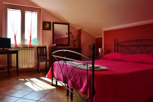 B&B S. Elia Villa Surrounded by Greenery - 2-Star