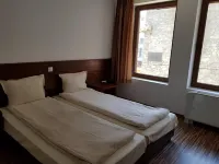 Granat Double Room 3- Next to Gondola Lift