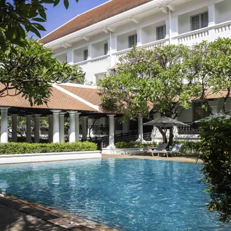 Raffles Hotel le Royal