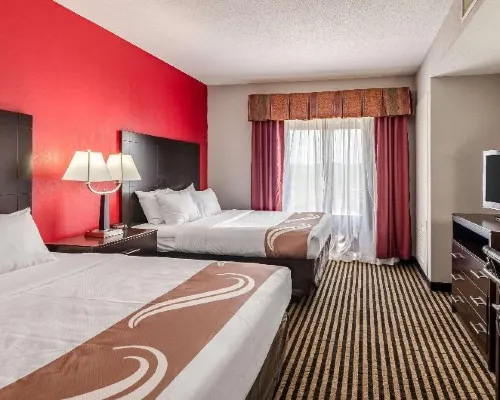 Quality Inn & Suites Hotels in Abingdon