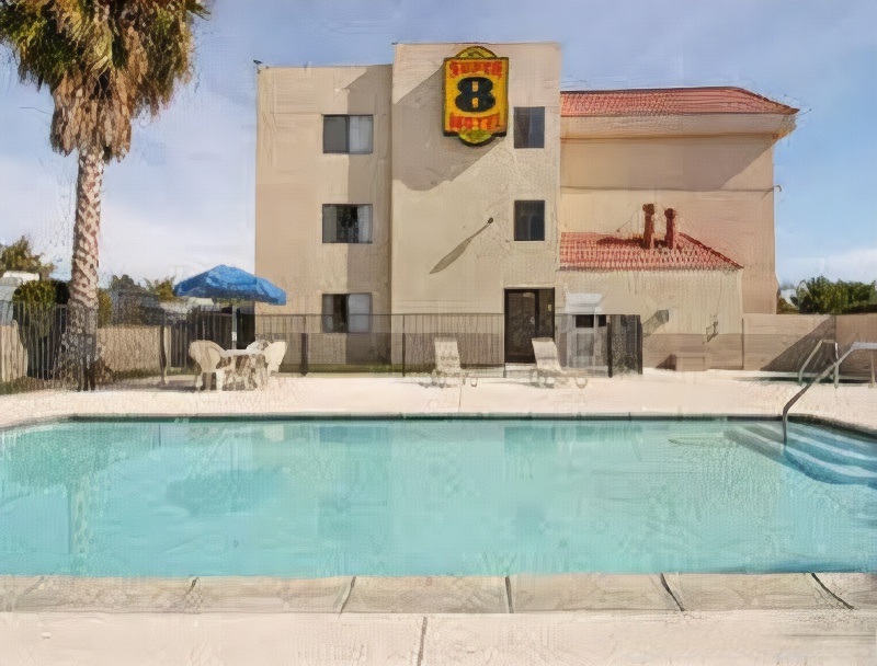 Best Western Plus Diamond Valley Inn