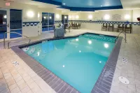 Fairfield Inn & Suites Elizabethtown Hotels in Elizabethtown