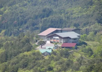 Tsuguro Kogenso Các khách sạn ở Maniwa
